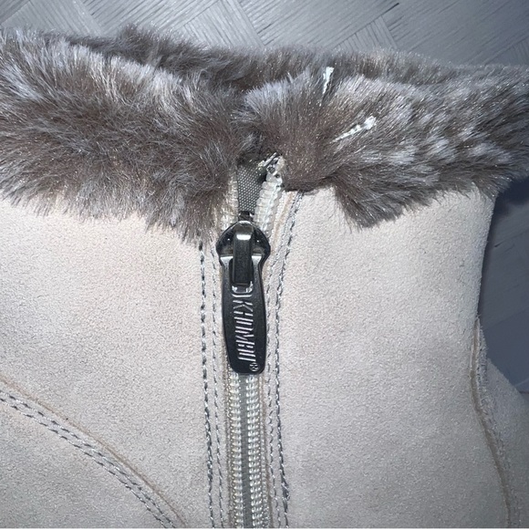 KHOMBU Cream Iris Leather Water Repellent Memory Foam Boots Women's 10 - Picture 5 of 10